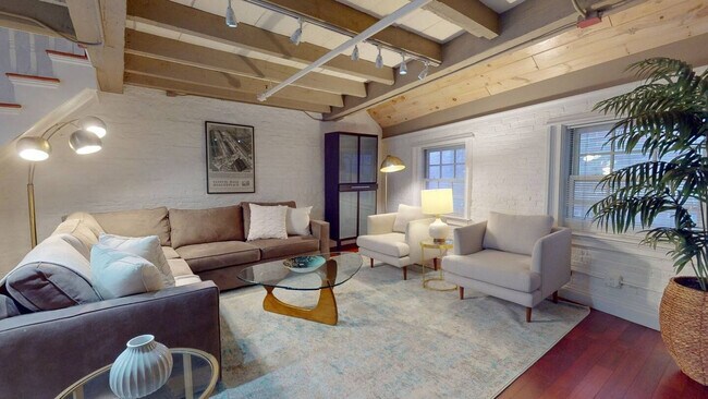 Building Photo - 15 Union St Unit SI ID1436052P