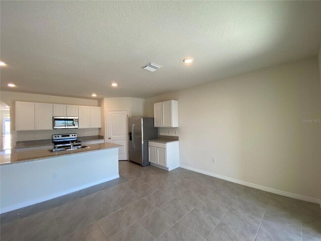 Photo - 14 Hickory Course Ln