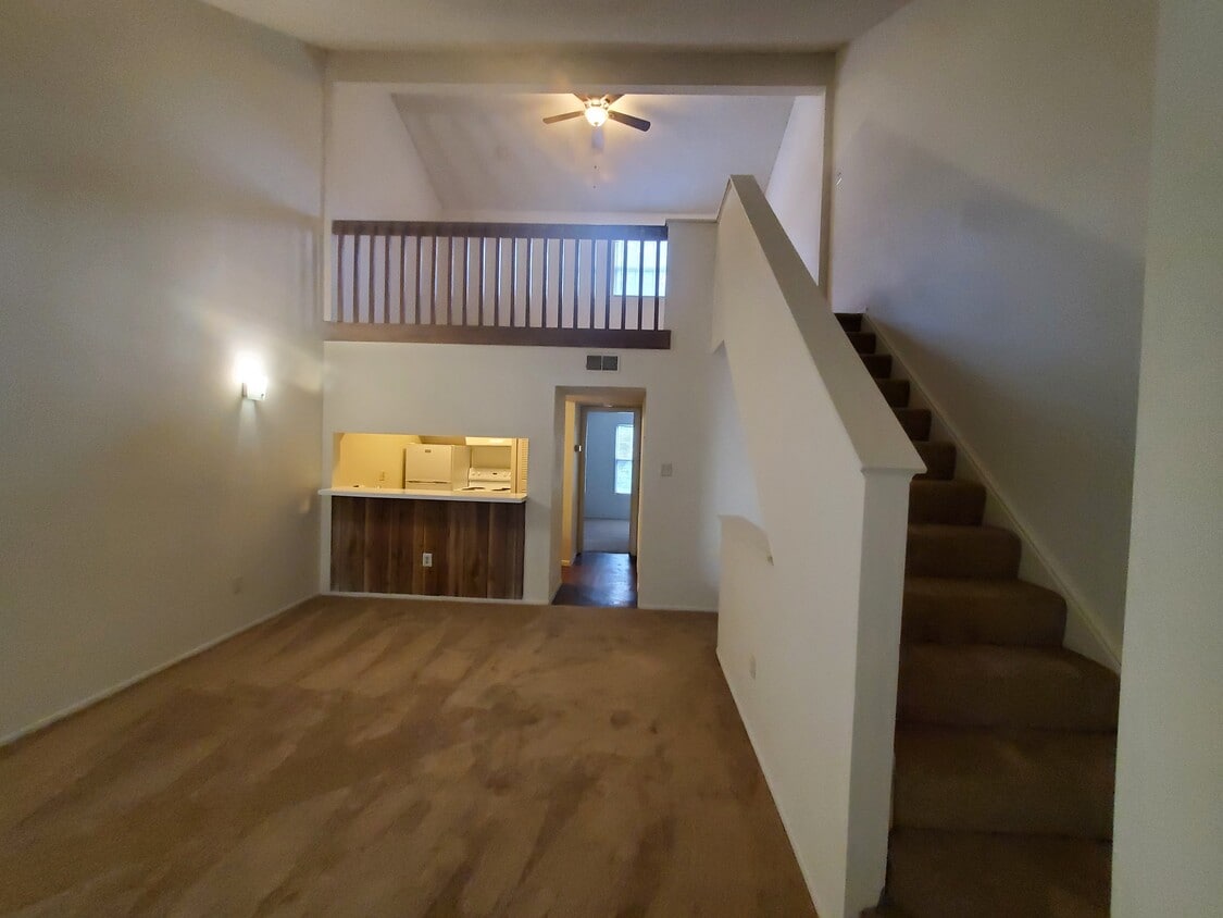 Floor Plan - 1BR/1BA LOFT