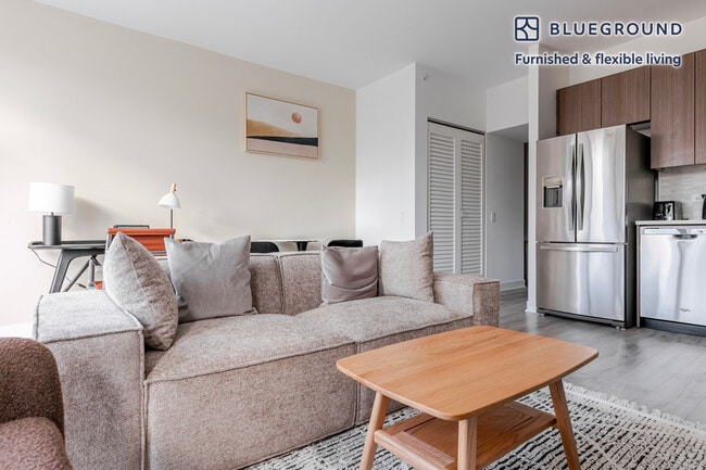 Photo - 340 E North Water St Unit FL16-ID1419