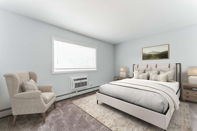 Photo - Mid Island Apartments