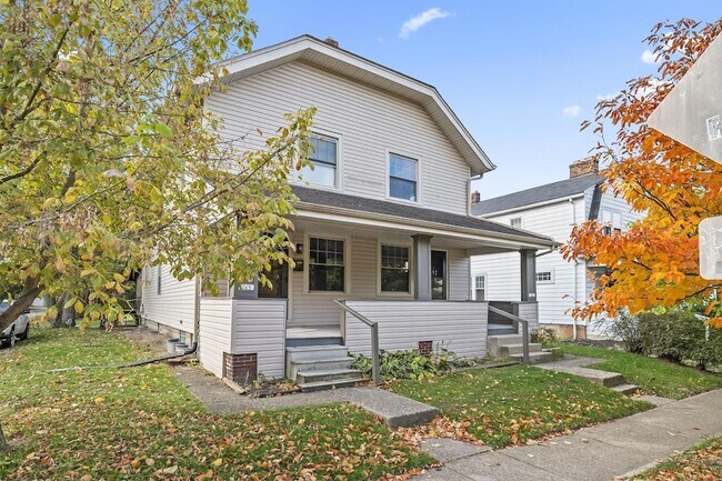 Building Photo - 263 Crestview Rd