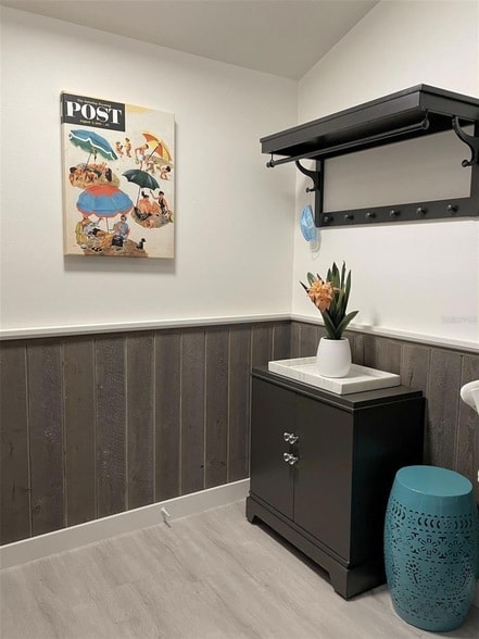 Photo - 3543 Longmeadow