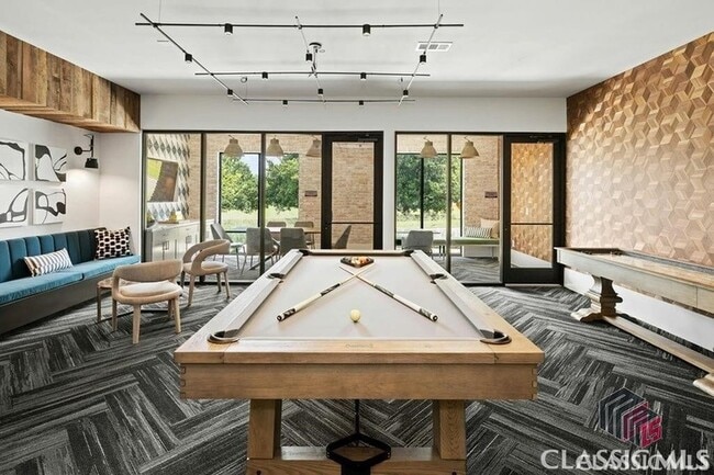 Photo - 180 Newton Bridge Rd Unit A4