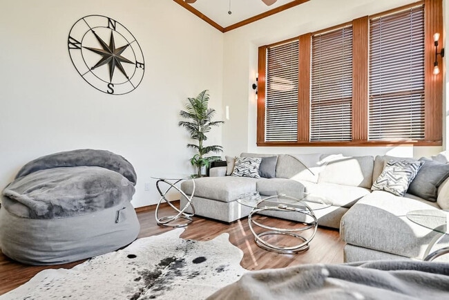 Photo - 811 Mallard Pointe Dr Unit ID1301582P