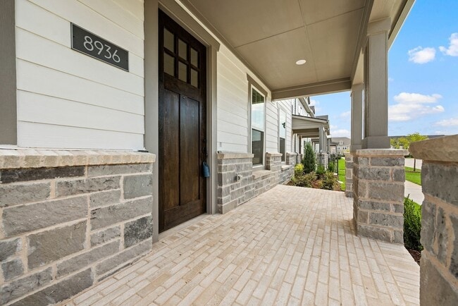 Photo - 8936 Magnet Dr