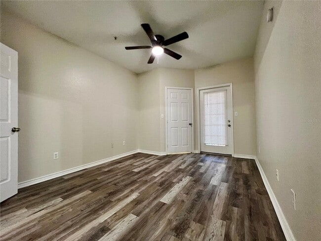 Photo - 4323 Bayside Village Dr Unit 202
