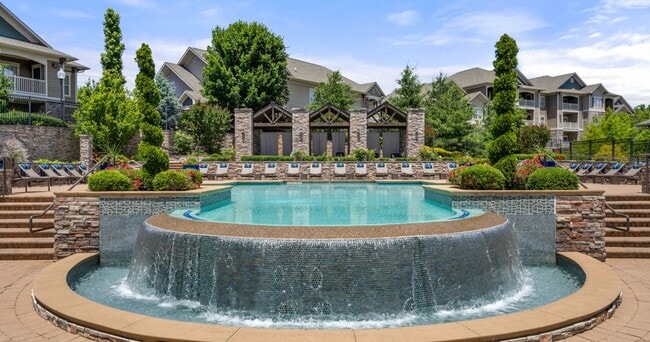 Photo - Claiborne Crossing Apartments