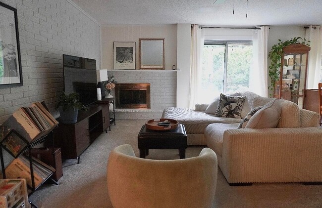 Photo - 2727 S Lakeshore Dr Unit F-23
