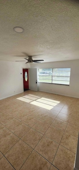Photo - 340 Walker Ave