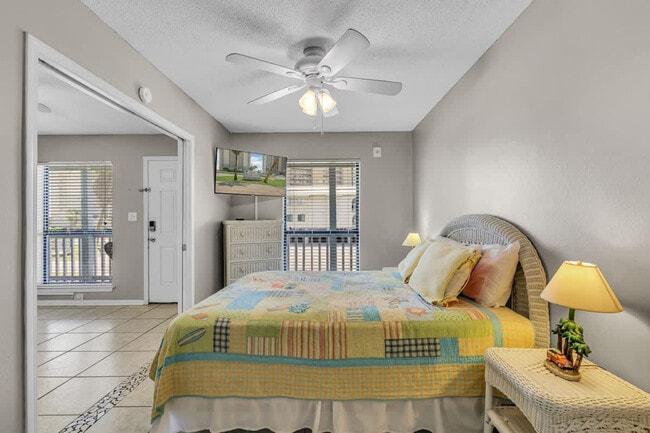 Photo - 920 W Lagoon Ave Unit SI ID1541209P