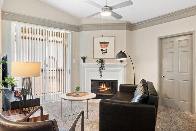 Building Photo - 12100 Metric Blvd Unit ID1343256P