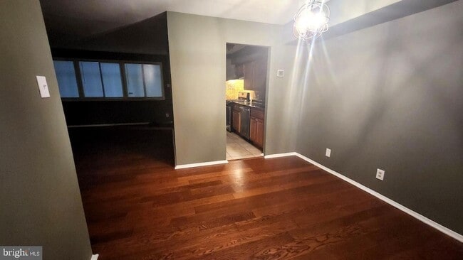 Building Photo - 3928 Stone Gate Dr Unit D