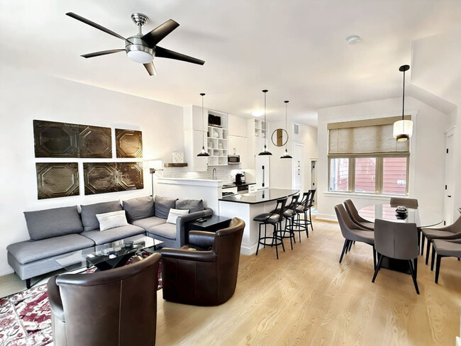 Photo - 1408 Pleasant St Unit ID1238429P