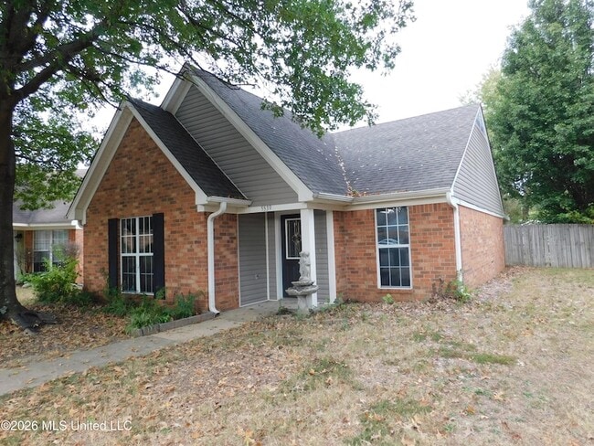 Photo - 5539 Bradley Dr