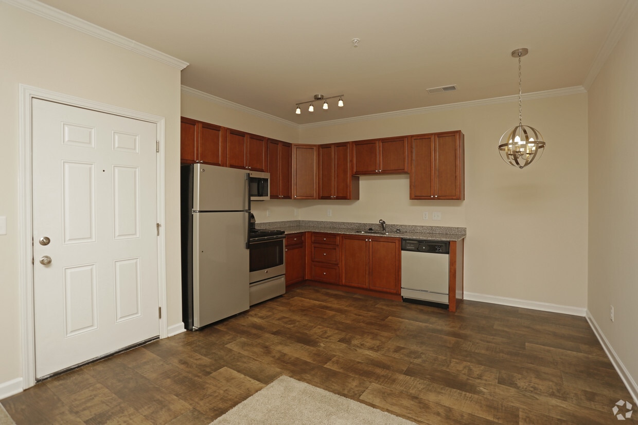 Floor Plan - The Reely