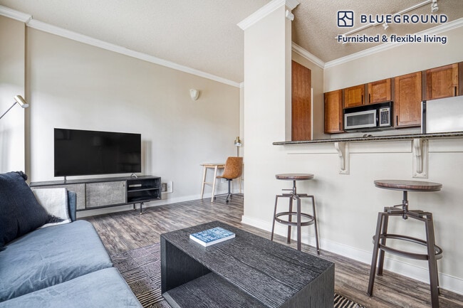 Photo - 1406 Western Ave Unit SI FL6-ID200