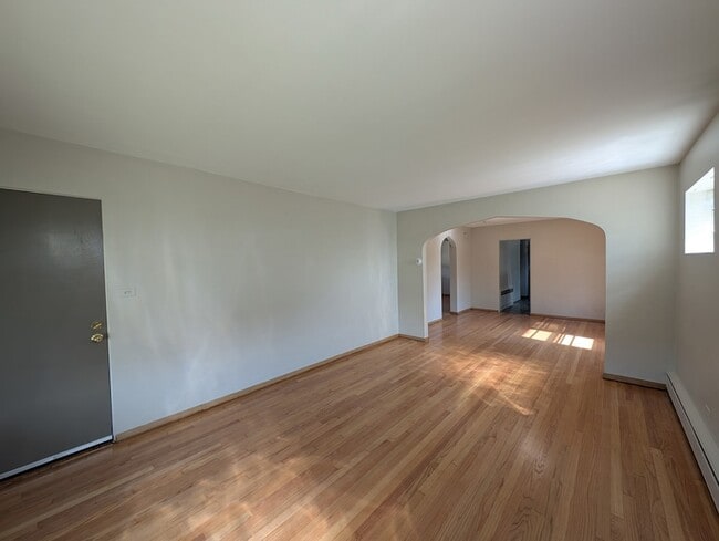 Photo - 300 Burlington Ave