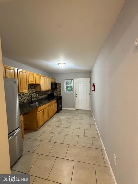 Photo - 24 E Abbottsford Ave