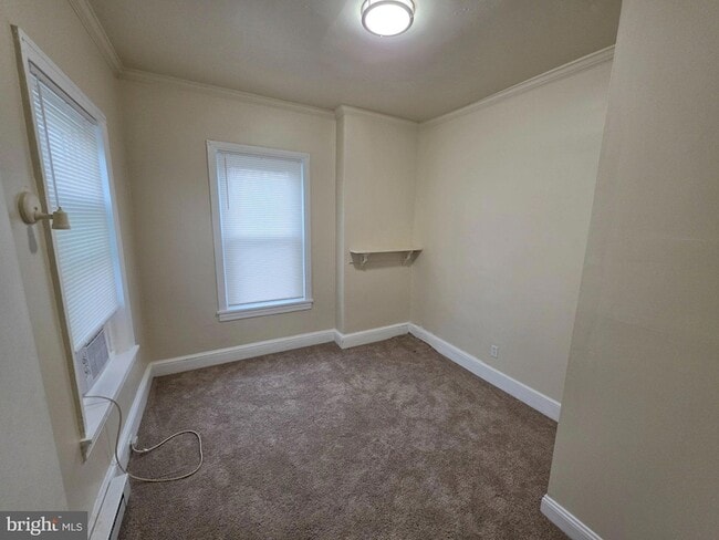 Photo - 1345 DeKalb St