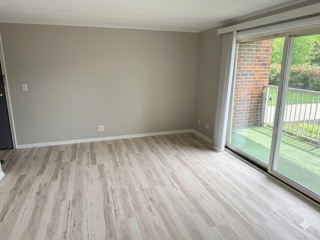 Photo - 1104 Mercury Dr Unit 151B