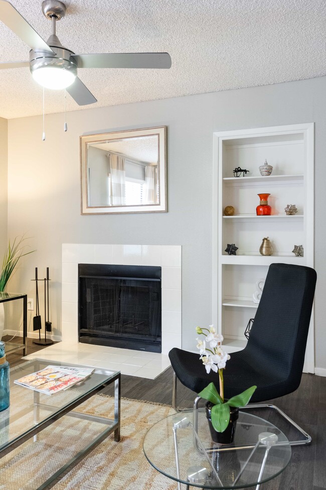 Photo - Boulevard at 4201 Apartments