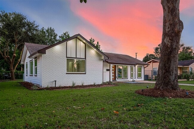 Photo - 7131 Mobud Dr