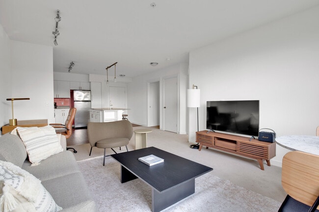 Photo - 330 3rd Ave W Unit FL5-ID3627A