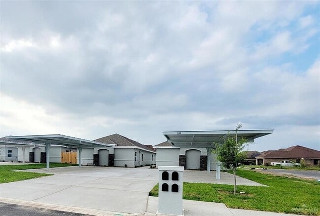 Photo - 2109 Davenport St Unit 3