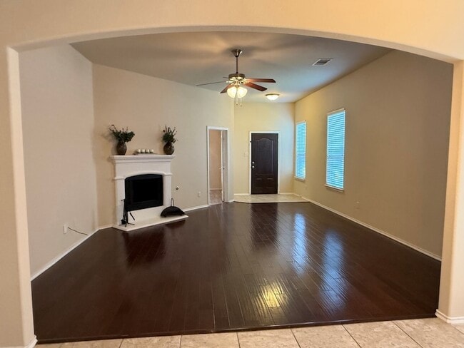 Photo - 313 Cherry Spring Dr