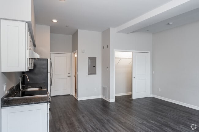 Studio - 440SF - Kitchen/Dining Room - The Bradford