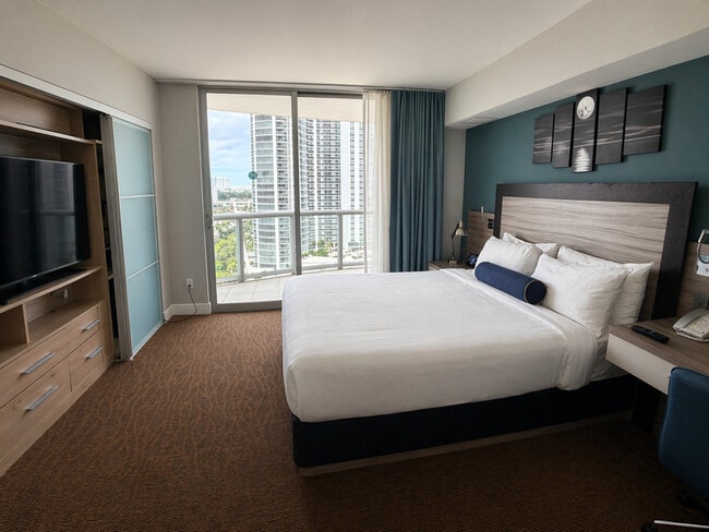 Photo - 18683 Collins Ave Unit SI ID1523611P