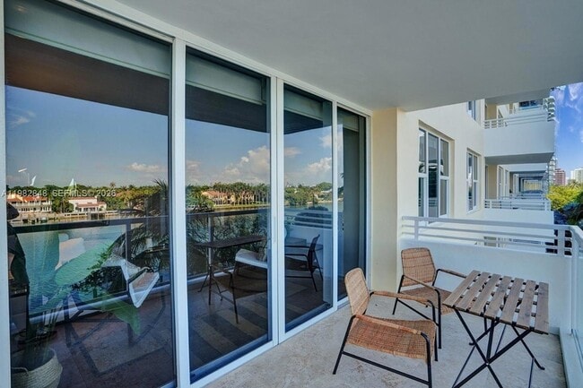 Photo - 5600 Collins Ave Unit 5R