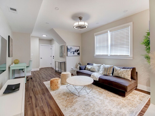 Building Photo - 88 Van Reypen St Unit SI FL1-ID1501171P