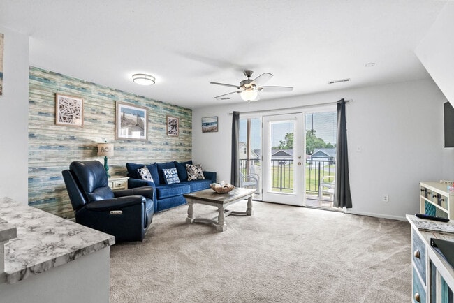 Photo - 215 Double Eagle Dr Unit FL2-ID1381673P