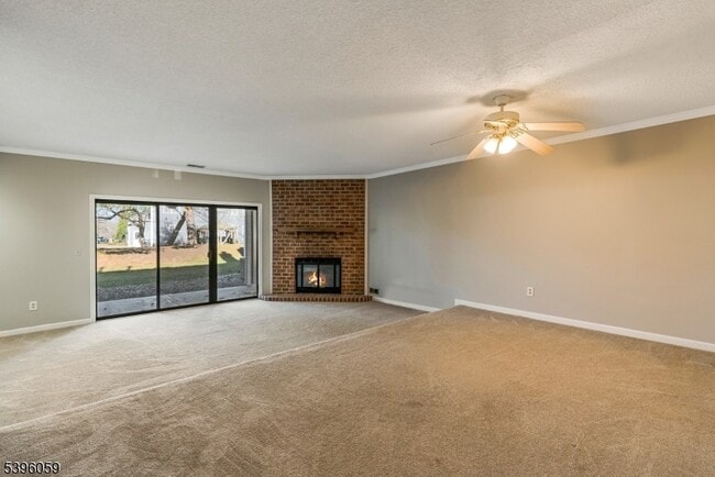 Photo - 604 Brokaw Ct