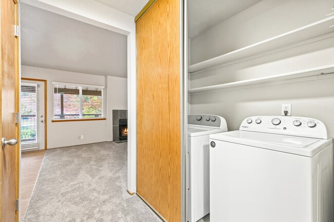 Photo - Veri Vancouver