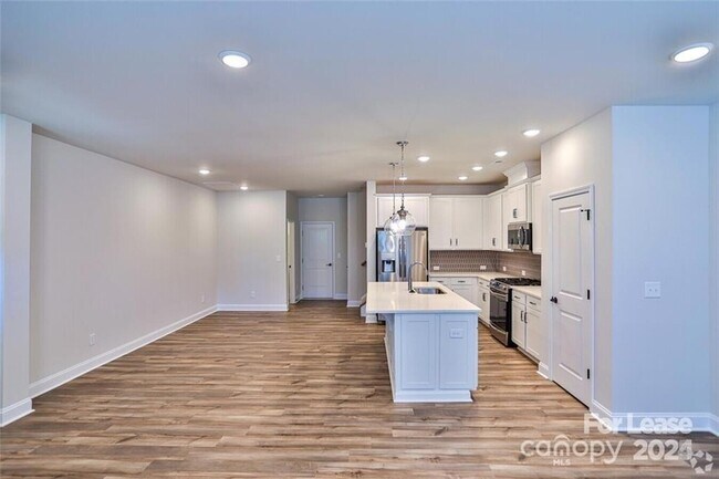 Photo - 13105 Settlers Trail Ct