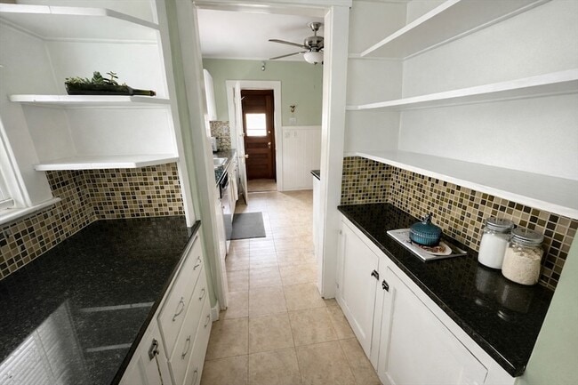 Photo - 17 Bentley St Unit 1