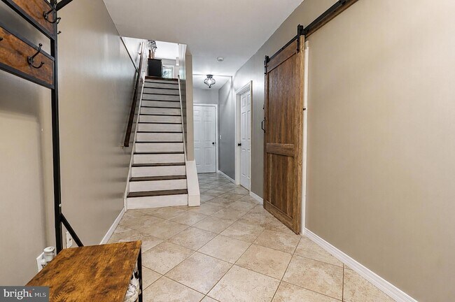 Photo - 276 Parker Ave