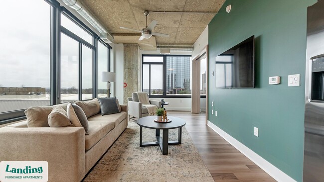 Photo - 5201 Leesburg Pike Unit 430