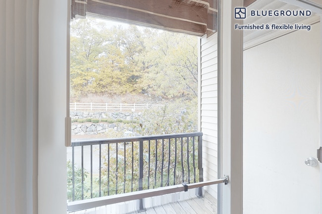 Photo - 100 Lexington Ridge Dr Unit FL3-ID5487A