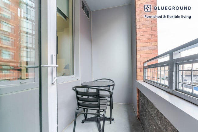 Photo - 1122 N Hudson St Unit FL4-ID1240