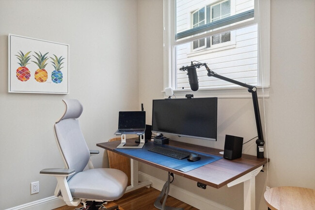 Photo - 2226 North Point St Unit FL2-ID379191P