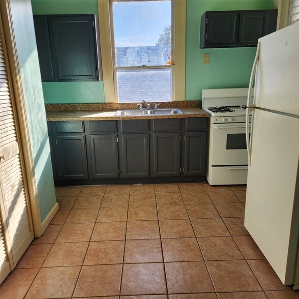 Photo - 4401 Ave Q 1/2 Unit 2