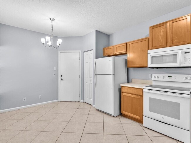 Photo - 21018 Vía Eden