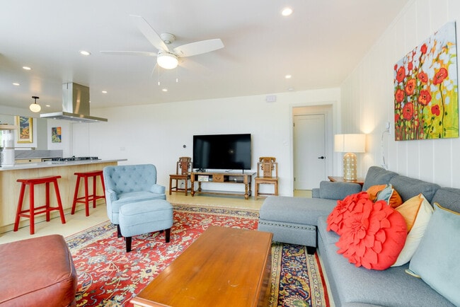 Building Photo - 7323 Waldo Ln Unit ID1305091P