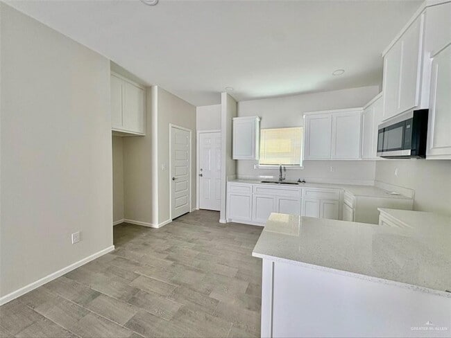 Photo - 2712 W Harrison Ave Unit 4