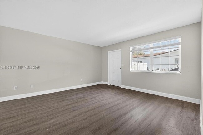 Photo - 11441 SW 2nd St Unit 11441