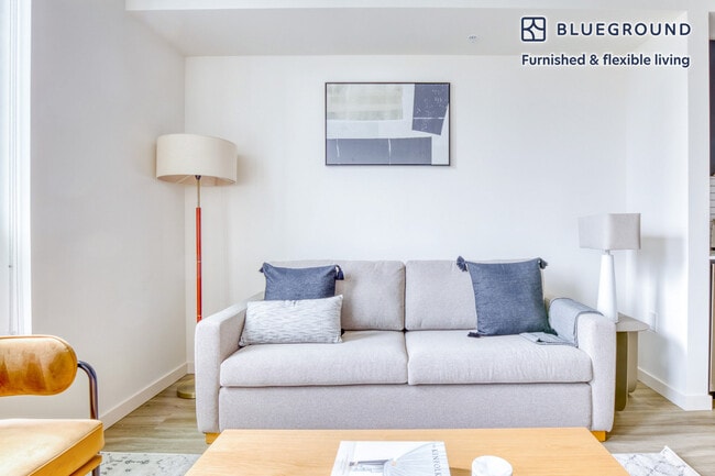 Photo - 210 8th Ave N Unit FL15-ID490